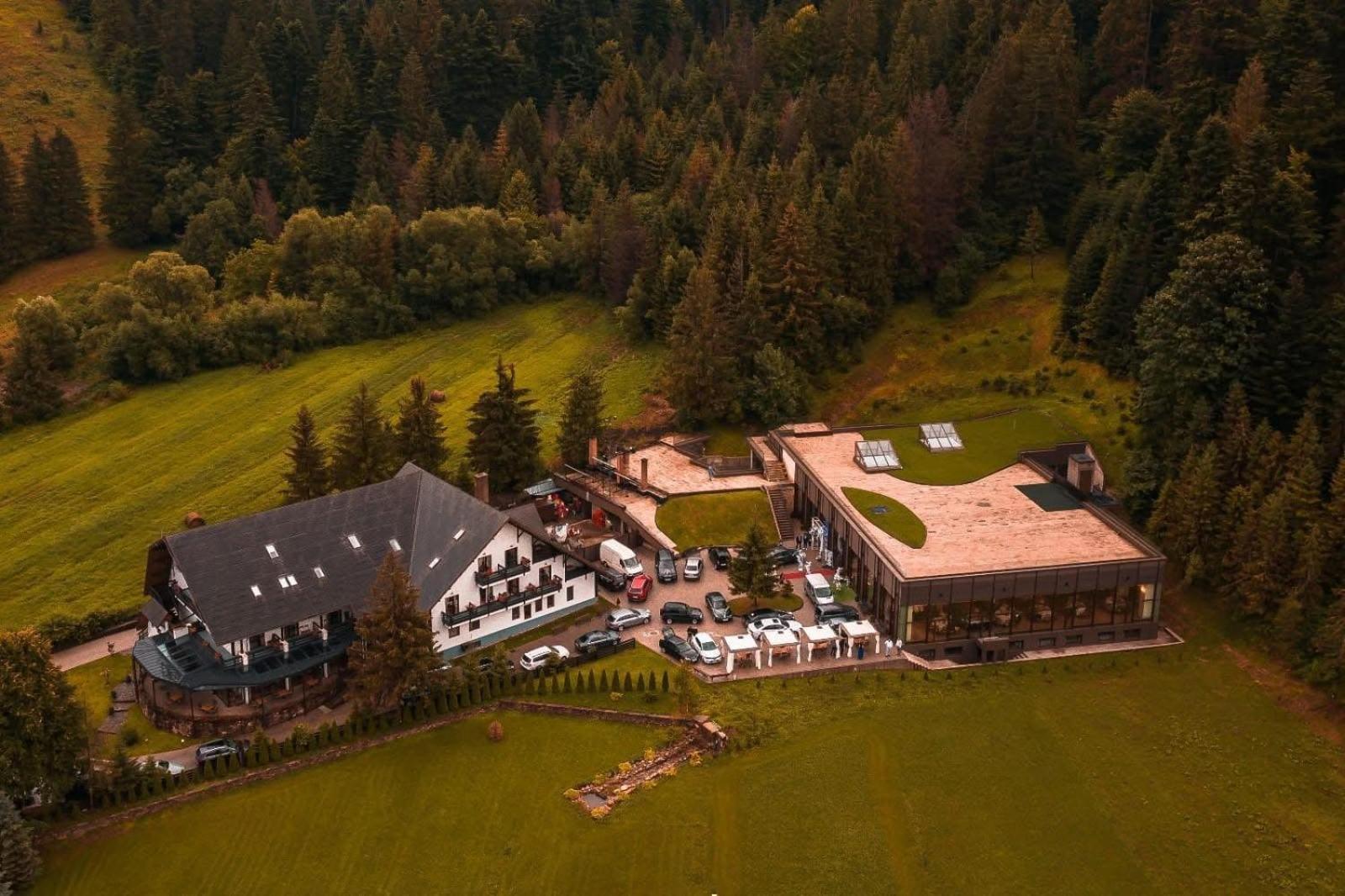 Hotel Ieremia Movila Sucevita Exteriör bild